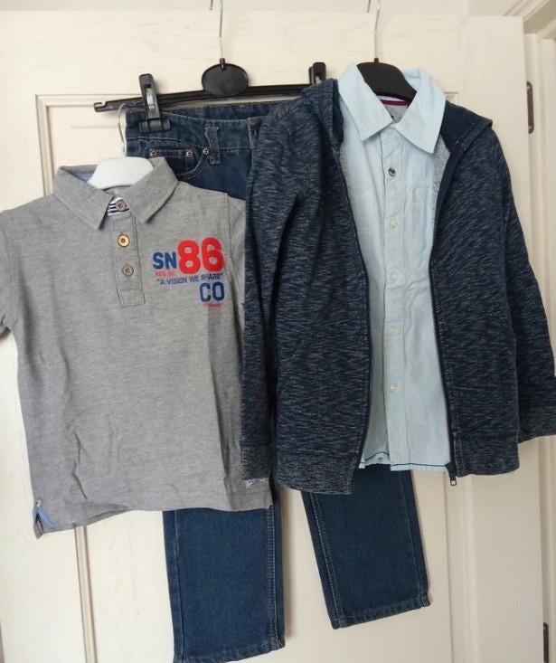 kledingpakket 122, Pantalon, Garçon, Comme neuf, Enlèvement