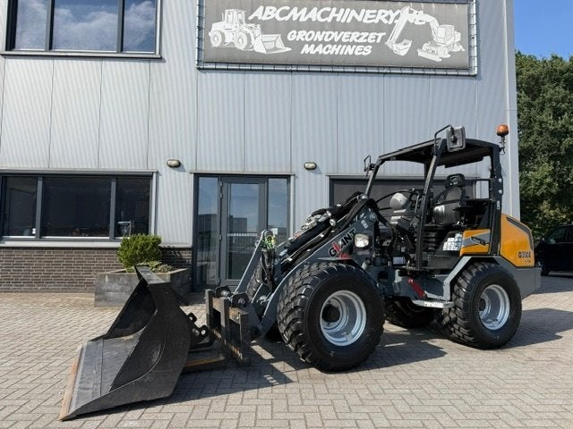 Giant G3500 X-tra Full option Kniklader Wiellader Minishovel, Ophalen of Verzenden, Wiellader of Shovel