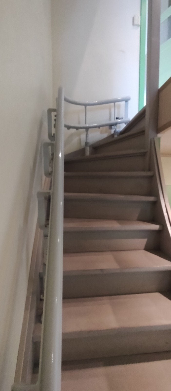 trap en buiten lift, Divers, Enlèvement, Utilisé, Escalier tournant