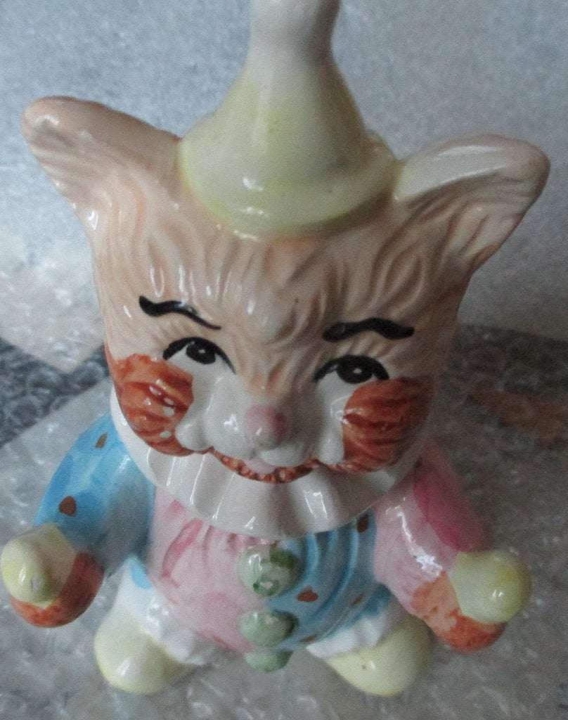 Poesje geschilderd als clown , in perfecte staat, Collections, Enlèvement ou Envoi, Comme neuf, Chien ou Chat, Statue ou Figurine