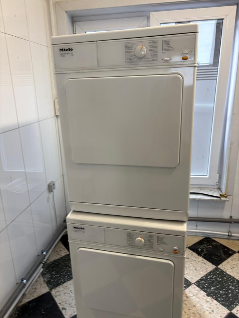 Miele softronic T8302 droger , luchtafvoer !, Electroménager, Enlèvement, Comme neuf, Évacuation d'air