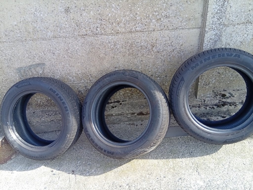 3 pneus 225/55ZR17, Autos : Pièces & Accessoires, Enlèvement