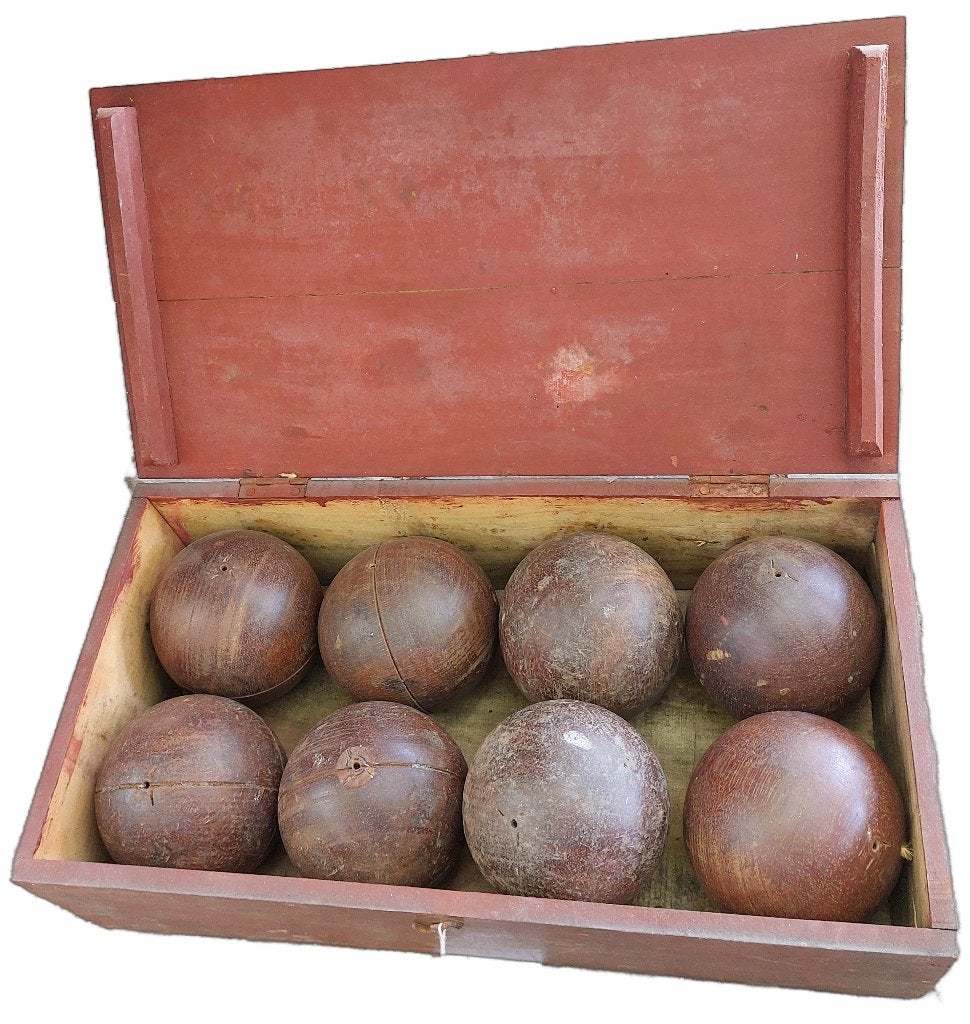 ensemble de boules de pétanque en bois ancien, Enlèvement ou Envoi