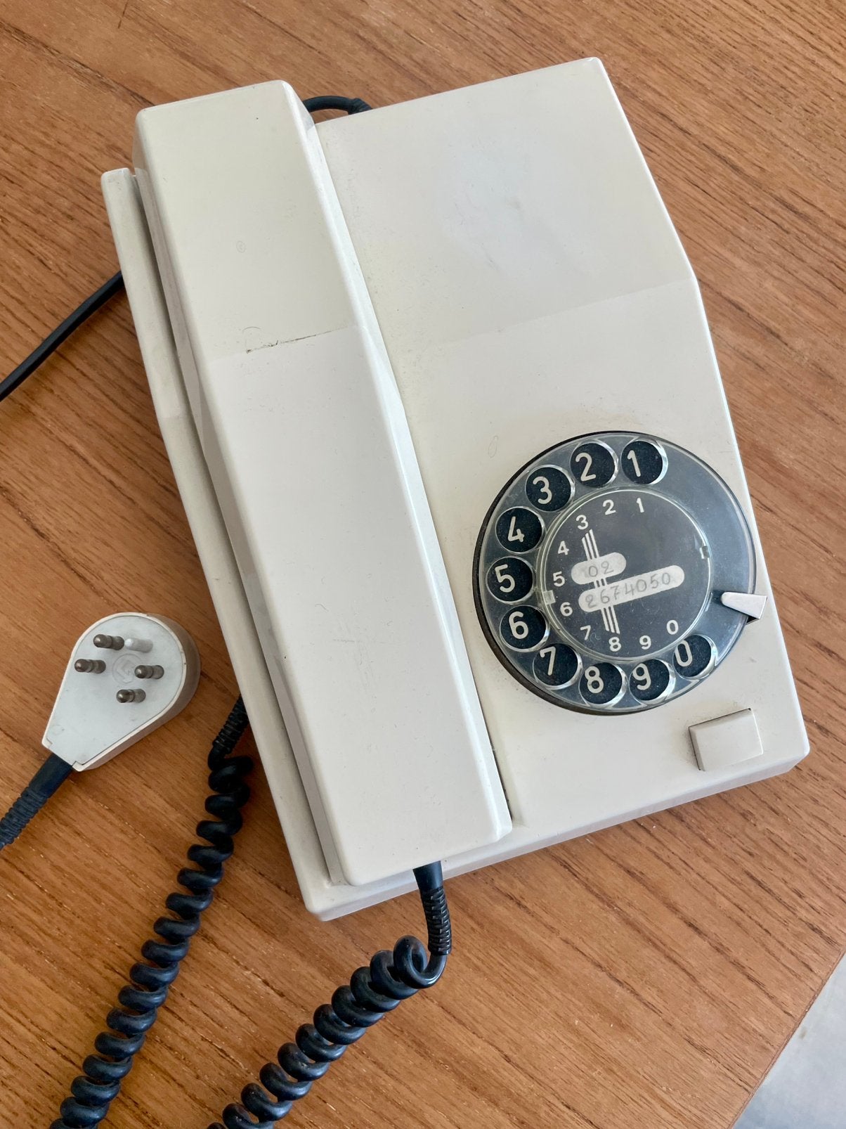 Modèle de table téléphonique Retro Vintage, Télécoms, Téléphones fixes | Filaires, Utilisé, Bakélite, Avec cadran rotatif, Enlèvement