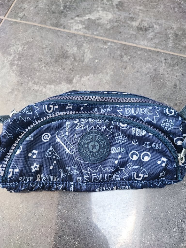 Trousse Kipling, Enlèvement, Comme neuf