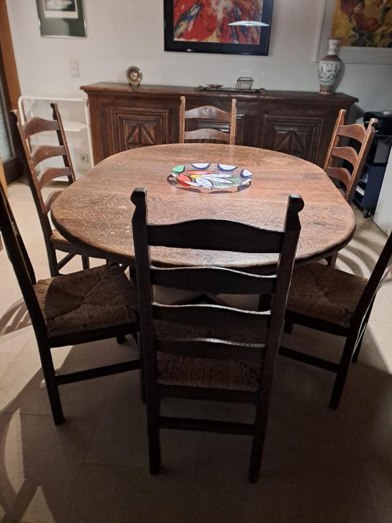 Eiken tafel, Enlèvement