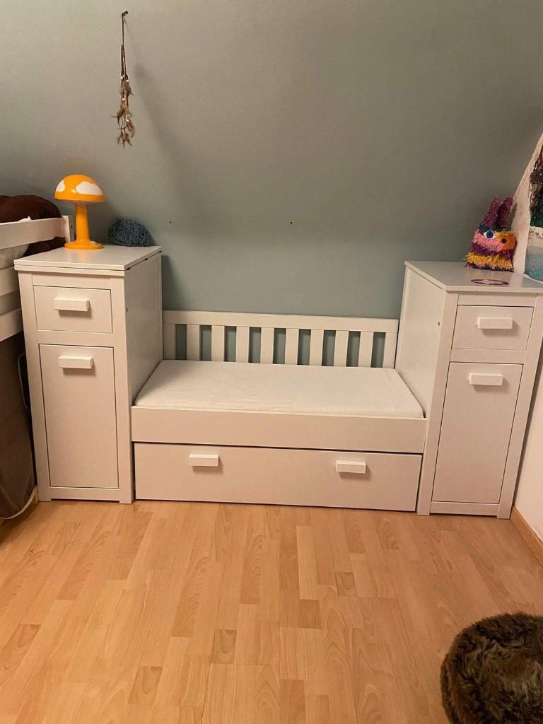 Babybed, Ophalen, Zo goed als nieuw, Matras