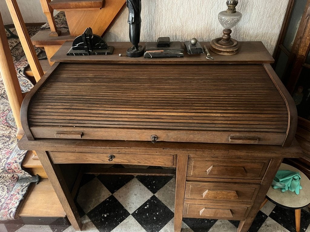 Rolbureau, Ophalen