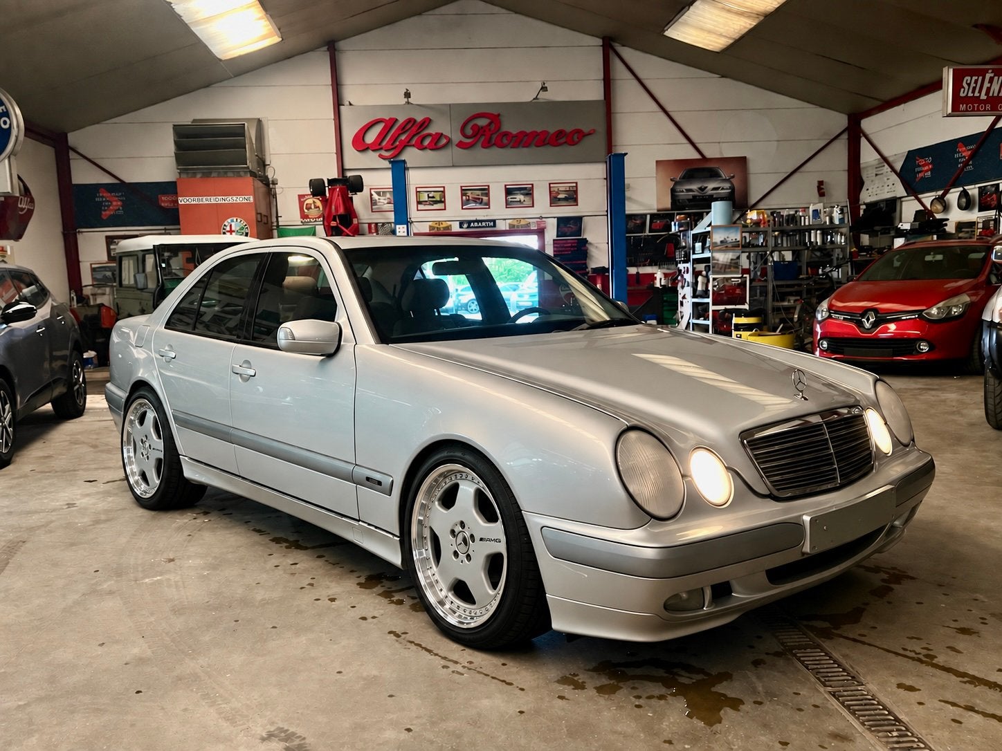 Prachtige e-klasse / 48.000 km, Auto's, Bedrijf, Diesel, Euro 3, E-Klasse
