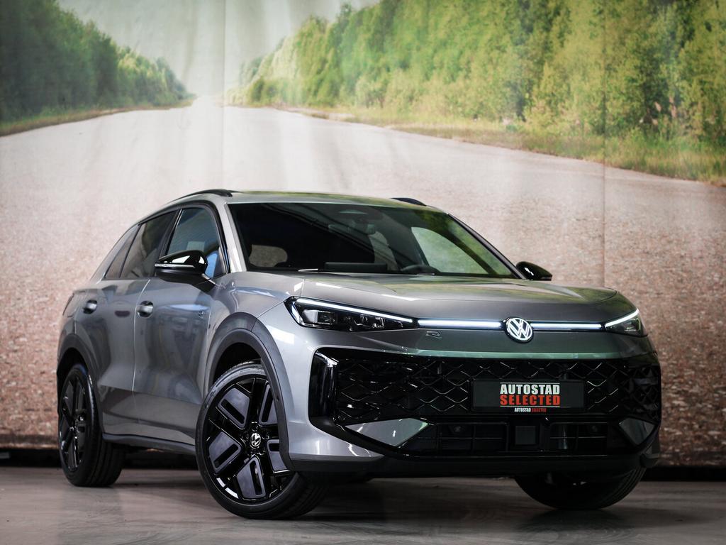 Volkswagen T-Roc R-Line Black Pack FULL 5 YEAR WARRANTY, 1498 cc, 4 cilinders, 0 kg, Bedrijf