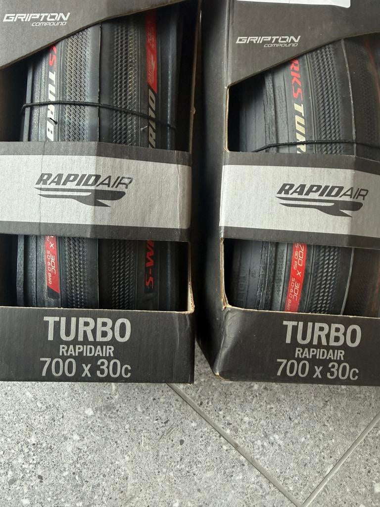 Specialized turbo 30mm, Ophalen of Verzenden, Zo goed als nieuw