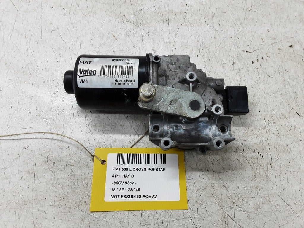 RUITENWISSERMOTOR VOOR Fiat 500L (199) (52064589), FCA Germany GmbH, Gebruikt, IPC D1-09 Bahnhofsplatz
65423  Rüsselsheim am Main, DE