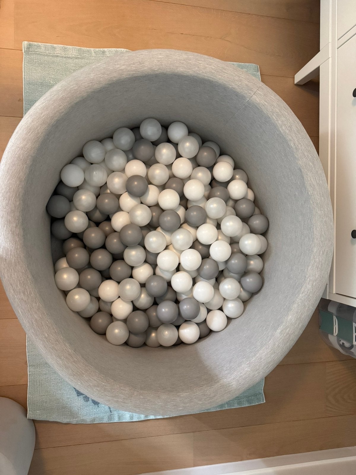 Ballenbad Misioo Ø90 cm – incl 205 ballen – perfecte staat, Kinderen en Baby's, Speelgoed | Babyspeelgoed, Ophalen, Zo goed als nieuw