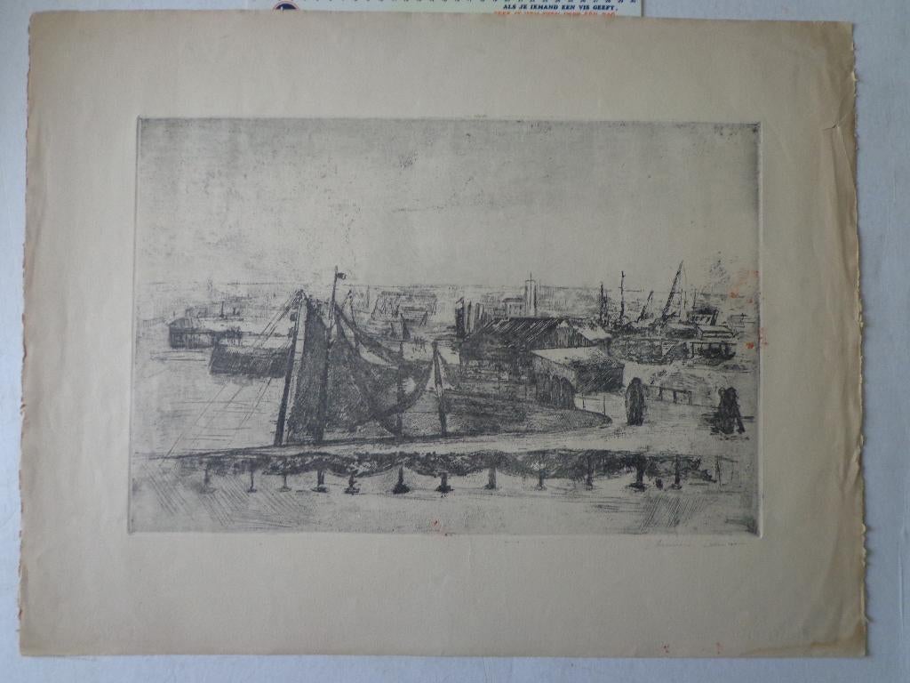 fraaie ets "Haven" door Bérénice Devos, Antiek en Kunst, Kunst | Etsen en Gravures, Ophalen of Verzenden, Gesigneerd, Landschap
