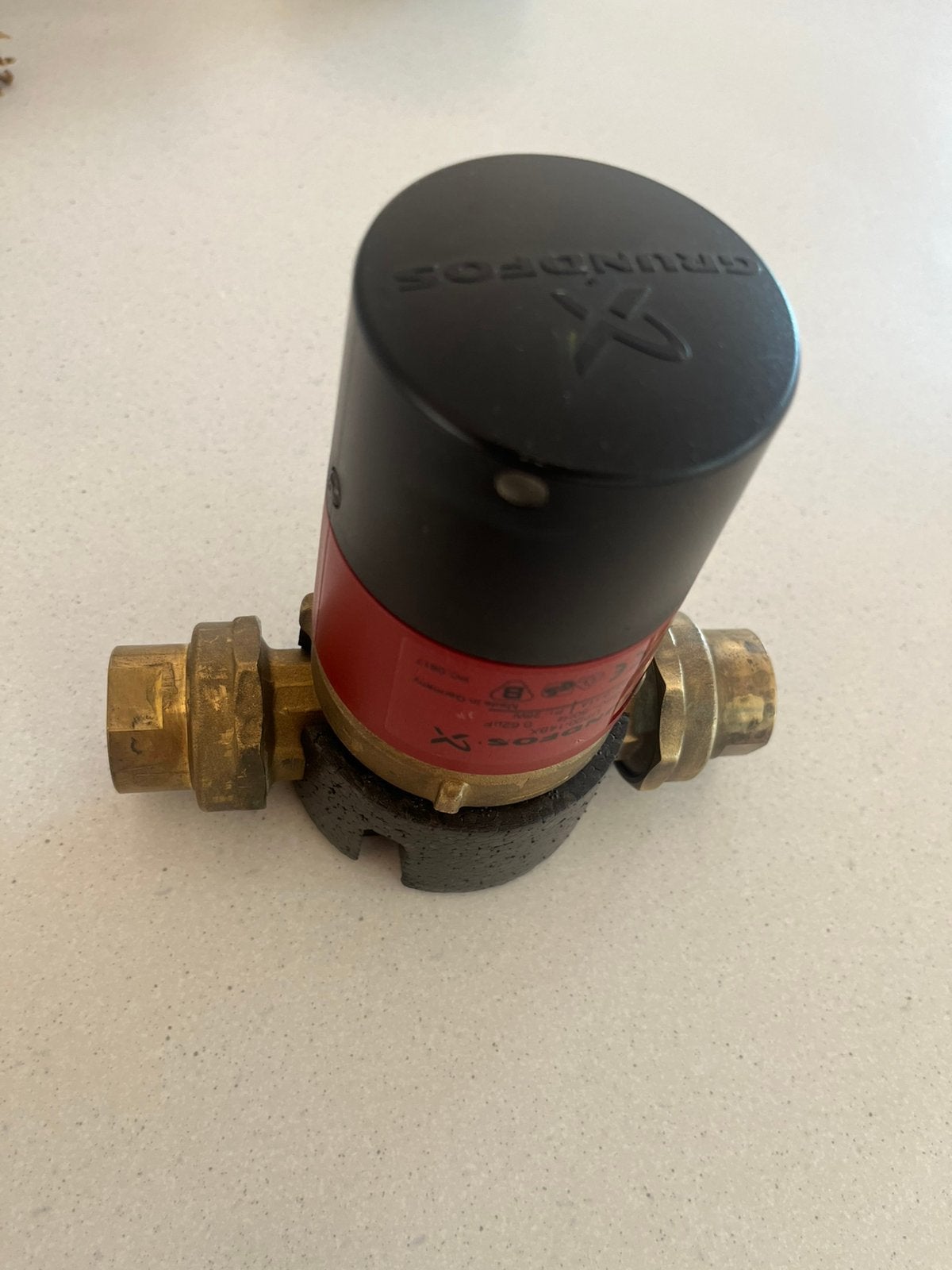 Grundfos UP20-14BX circulatiepomp voor warmwaterrecirculatie, Doe-het-zelf en Bouw, Ophalen, Gebruikt, Onderdeel