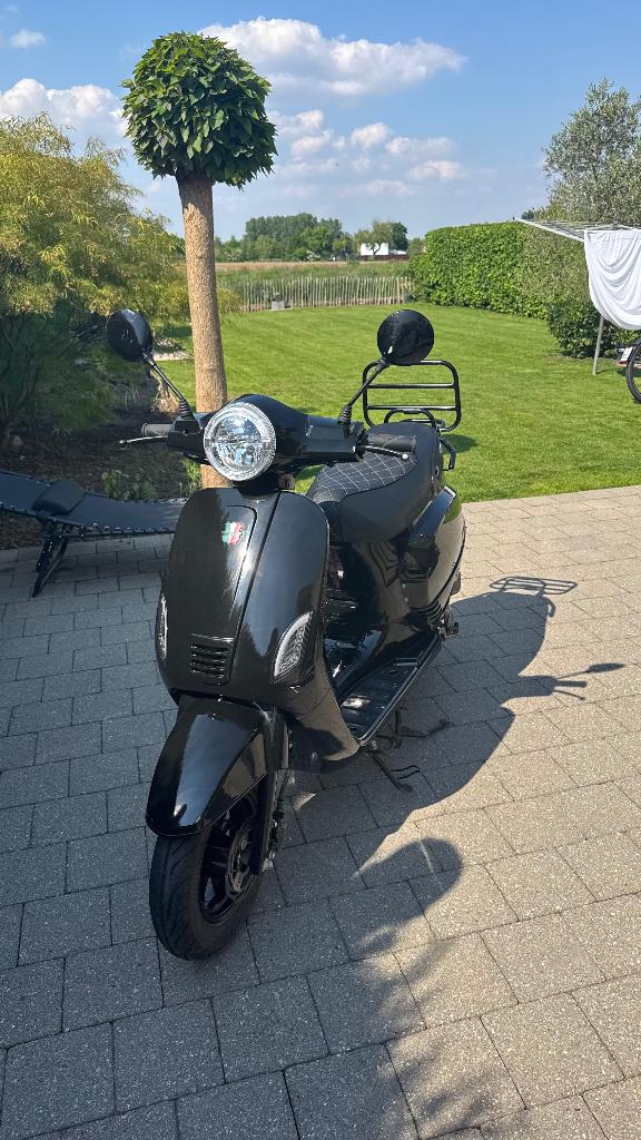 Scooter GTS toscana, Fietsen en Brommers, Snorfietsen en Snorscooters, Gebruikt, Benzine, Ophalen, Overige merken