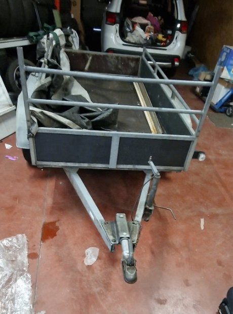 aanhangwagen dubbelasser laadbak 250x 130 cm ongeremd, Ophalen, Gebruikt