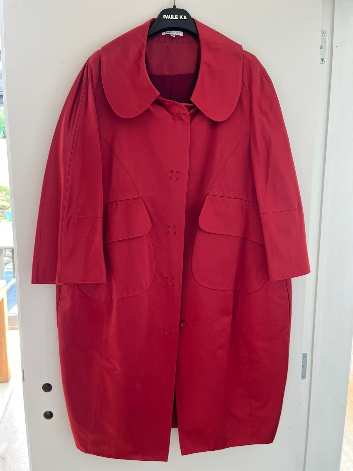 Manteau cocktail ou reception Paule Ka, Enlèvement, Comme neuf