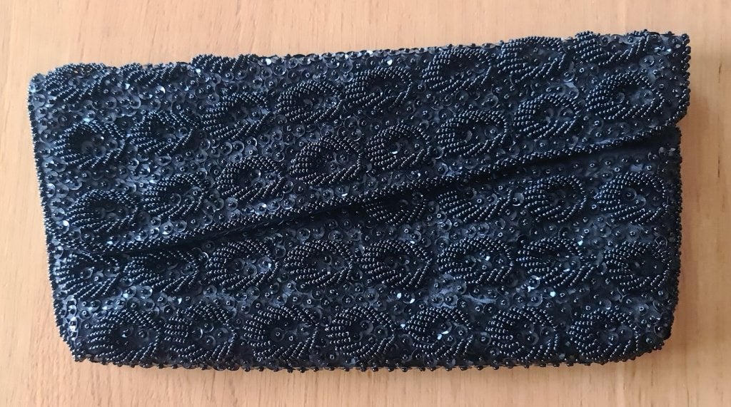 Superbe pochette (de cérémonie) + petites perles brillantes, Bijoux, Sacs & Beauté, Sacs | Sacs Femme, Enlèvement ou Envoi, Comme neuf