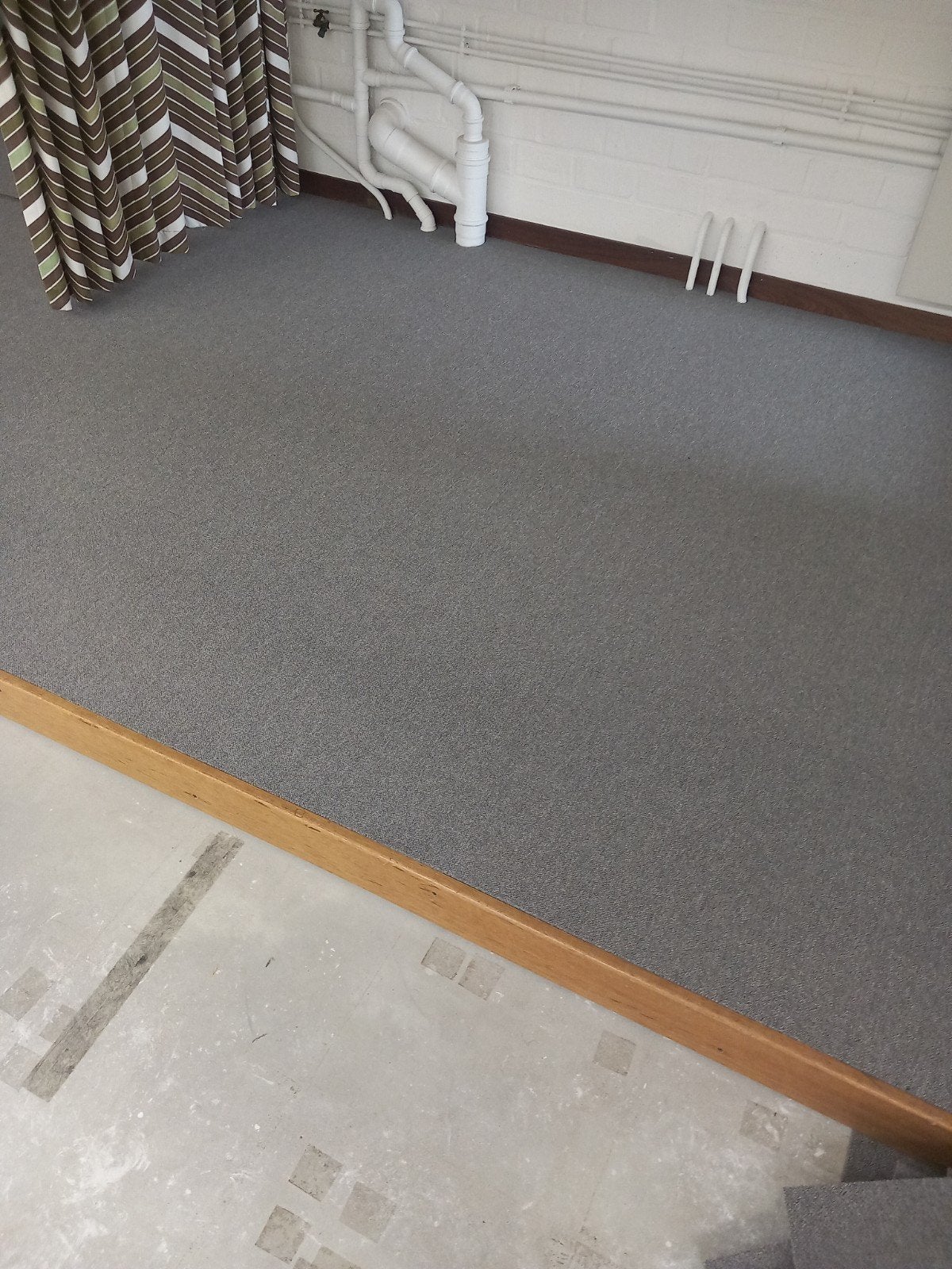 Tapijttegels gratis op te halen 35m², Ophalen