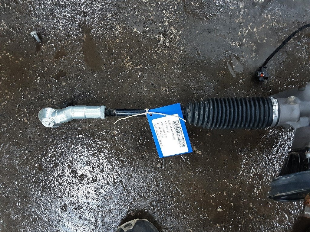 SPOORSTANG LINKS Audi A3 Sportback (8YA) (01-2019/-), Info@audi.de, Audi, Audi AG, Gebruikt