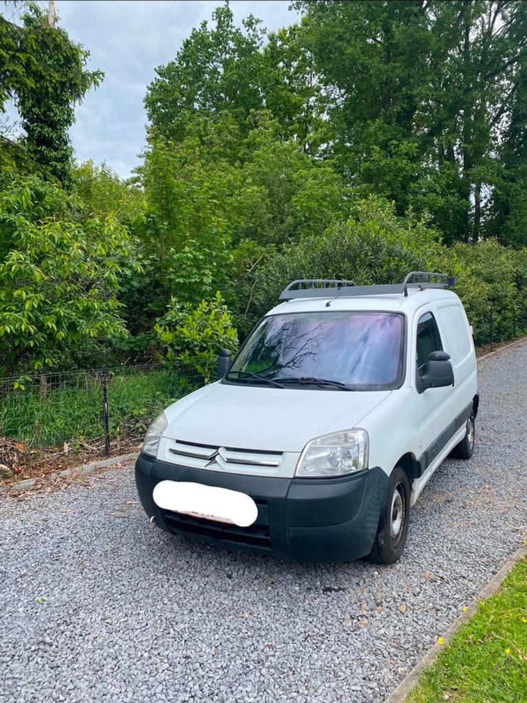 Citroen berlingo 1.6 diesel, 4 cilinders, Citroën, Wit, Particulier