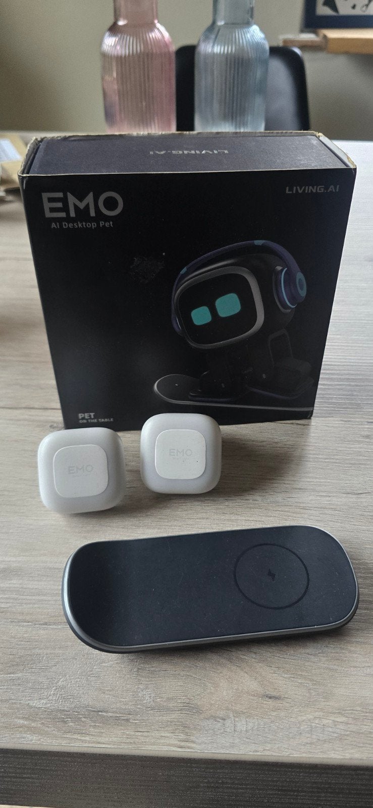 EMO desktop robot (living.ai), Enlèvement ou Envoi, Utilisé