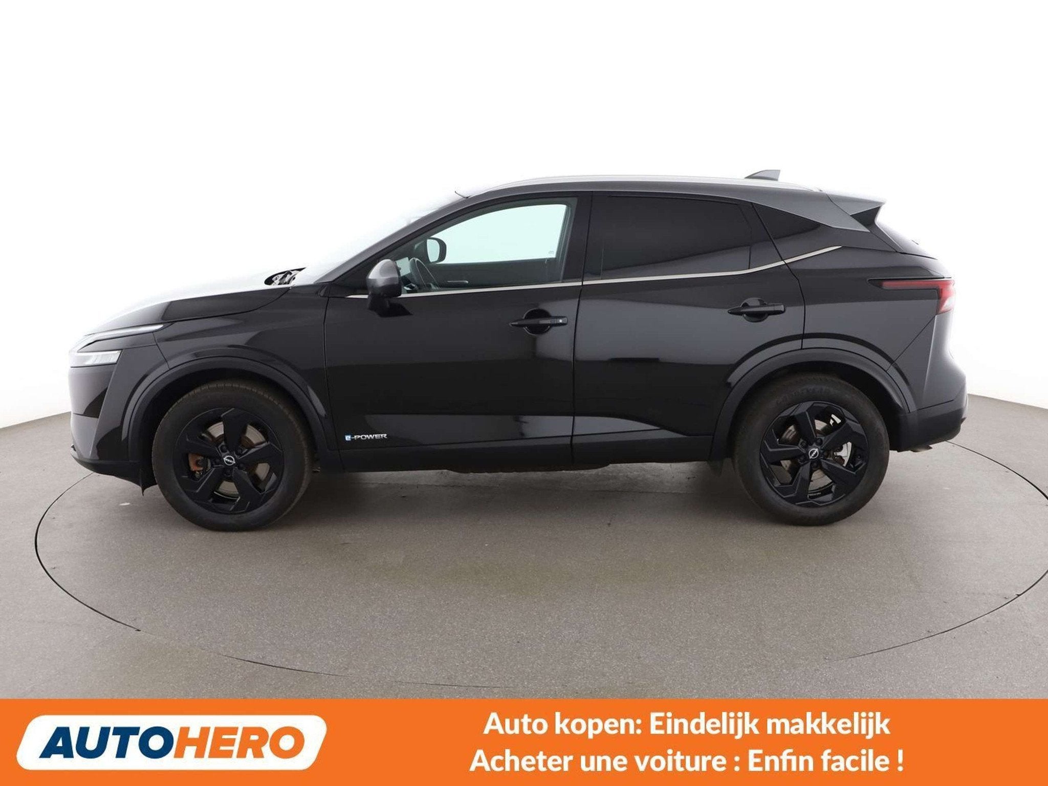 Nissan QASHQAI 1.5 VC-T e-POWER Acenta (bj 2024, automaat), Zwart, 5 zetels, 5 deurs, Hybride Elektrisch/Benzine