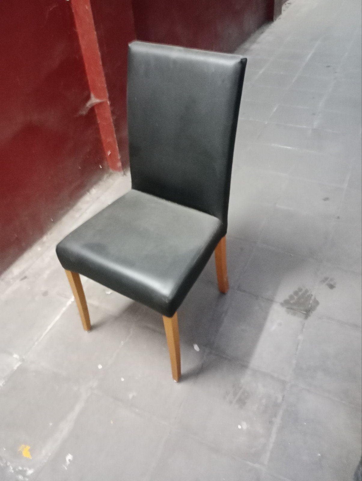 stoelen, Ophalen