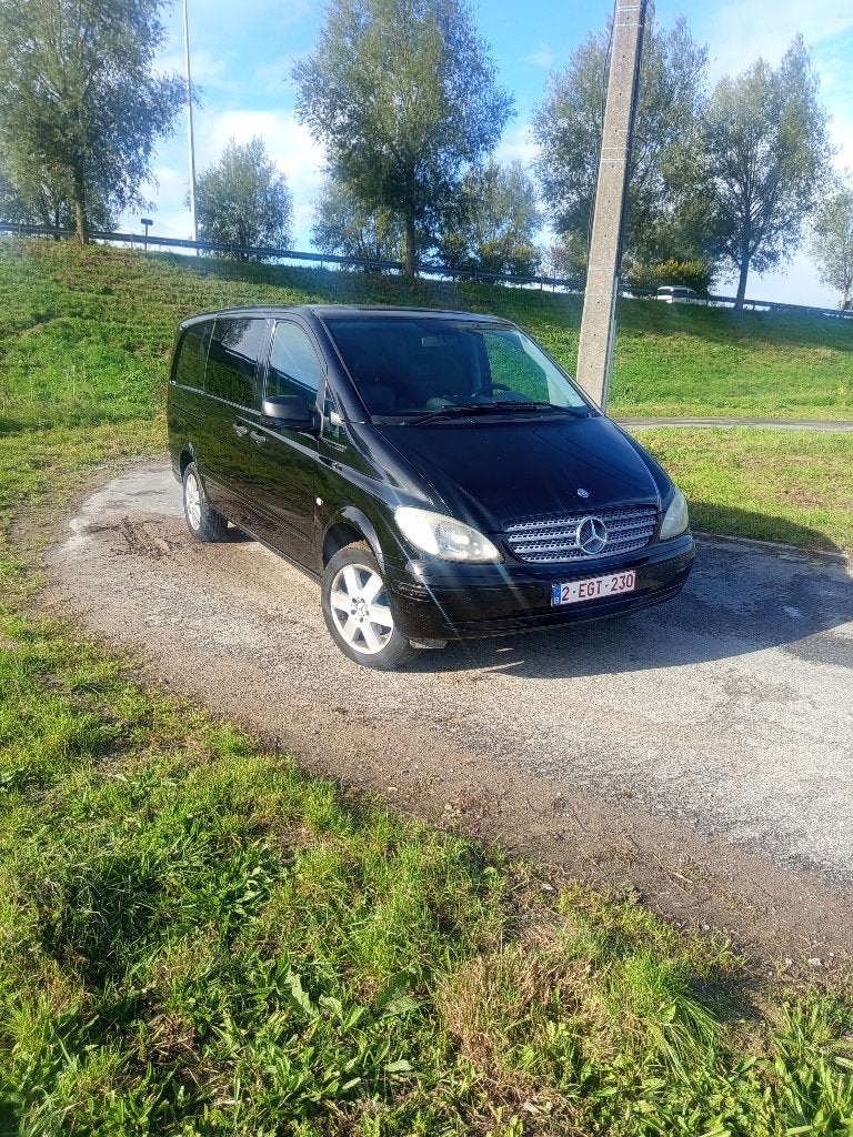 Mercedes Benz Vito 115 dci 2.2 150 pk 6 plaatsen, Auto's, 4 deurs, 4 cilinders, Zwart, Leder