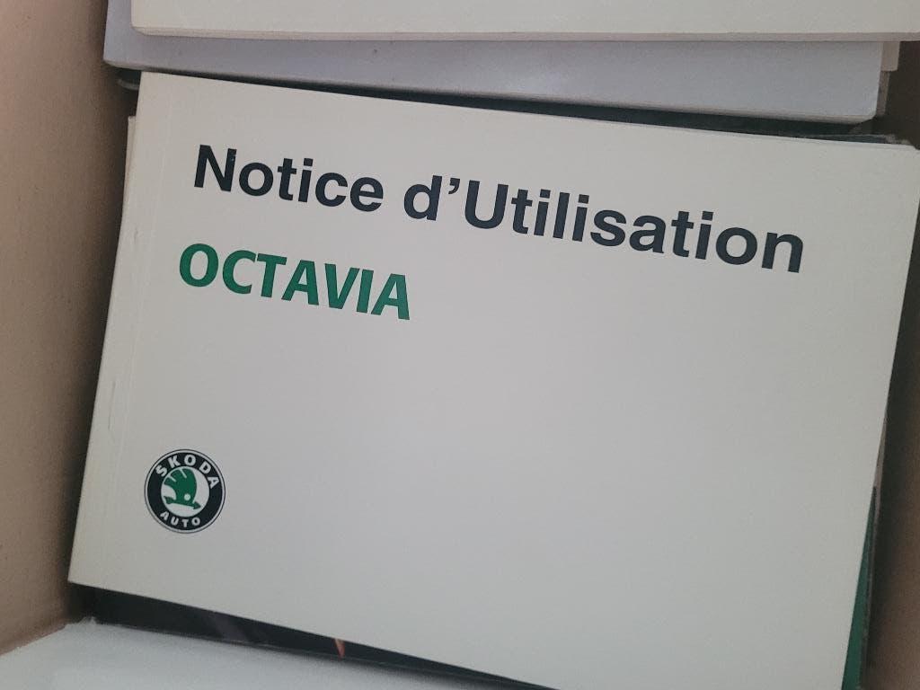 Manuel de Bord Original Skoda Octavia 1 - État Neuf, Enlèvement