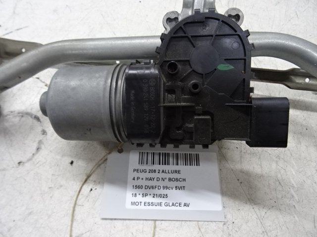 MOTEUR ESSUIE-GLACE AVANT Peugeot 208 I (CA / CC / CK / CL), Utilisé, Peugeot