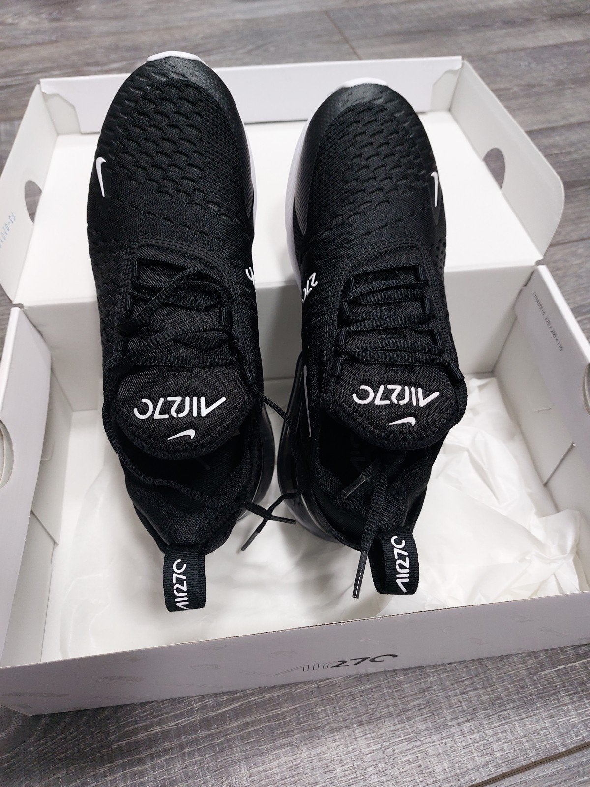 Nike Air Max 270 – maat 38 – nieuw & nooit gedragen, Enfants & Bébés, Vêtements enfant | Chaussures & Chaussettes, Enlèvement ou Envoi