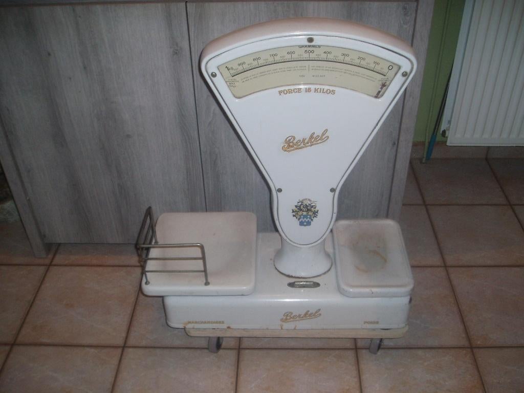 BALANCE BERKEL TOP ETAT, Antiquités & Art, Antiquités | Outils & Instruments, Enlèvement