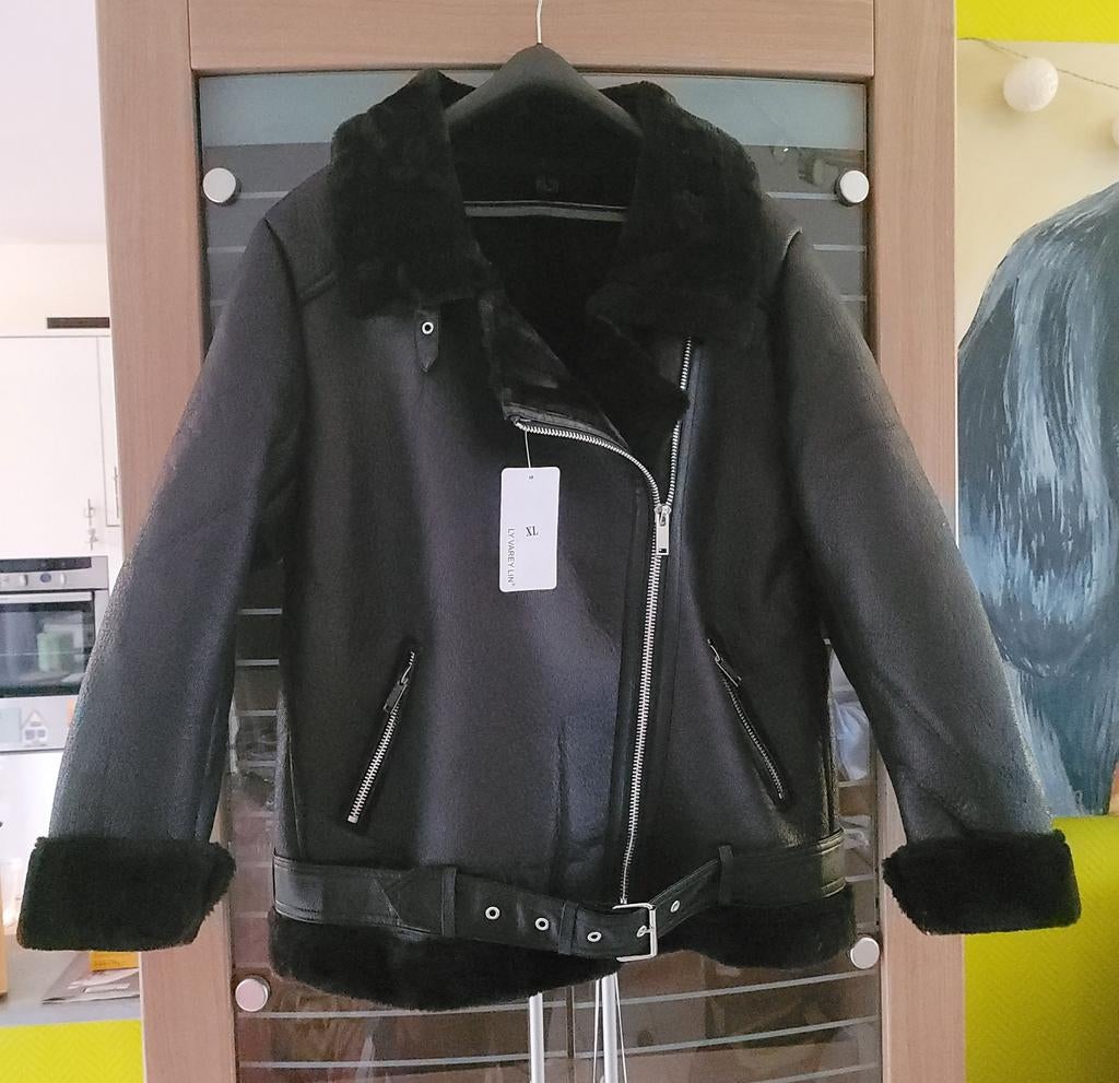 Veste neuve en Simili Cuir taille XL, Enlèvement ou Envoi