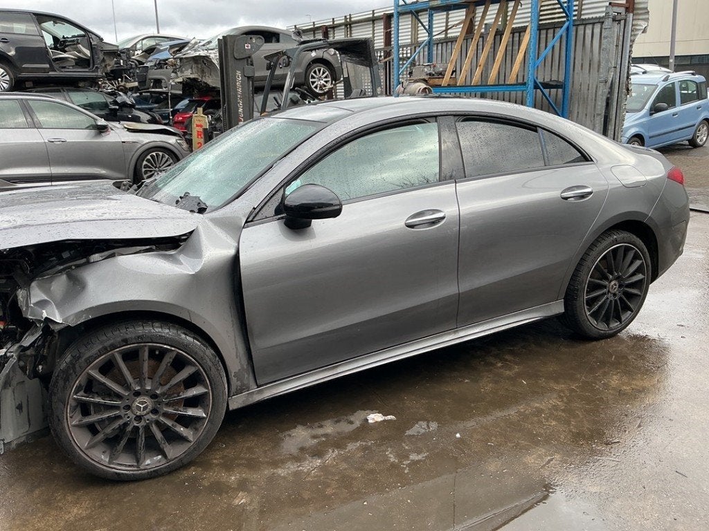 AMORTISSEUR OU ABSORBEUR DE CHOC AVANT GAUCHE CLA (118.3), Mercedes-Benz, Utilisé, Dialog.mb@mercedes-benz.com, Mercedes-Benz AG