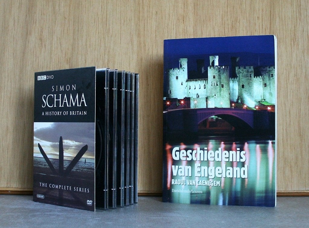 Geschiedenis van Engeland x 2 (boek / 6 DVD's BBC), Ophalen of Verzenden, Zo goed als nieuw, Diverse auteurs