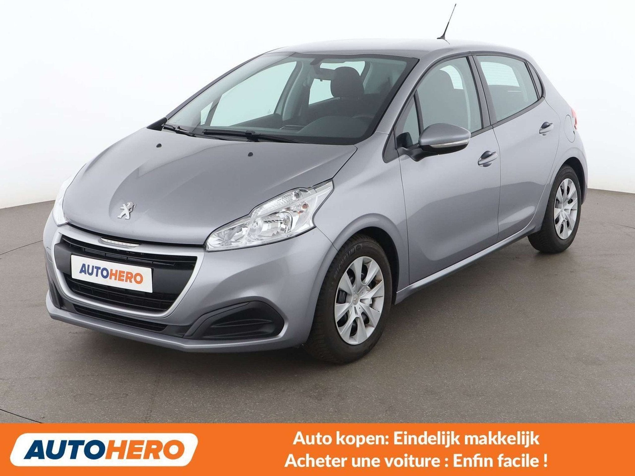 Peugeot 208 1.2 PureTech Like (année de construction 2018), Autos, Peugeot, Argent ou Gris, Achat, 50 kW, Euro 6