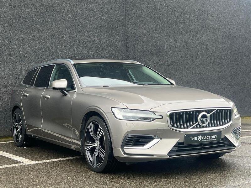 Volvo V60, Auto's, Automaat, Gebruikt, 4 cilinders, https://public.car-pass.be/vhr/6d678413-829c-4552-a9f3-b152548aab85
