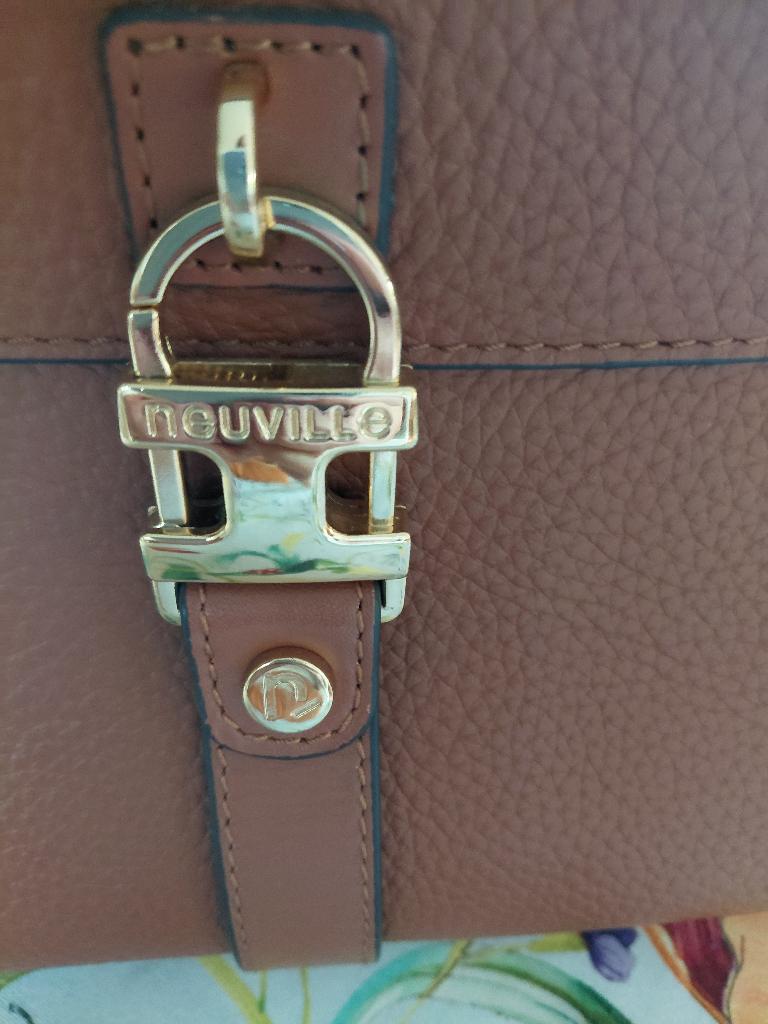 Sac à main Neuville en cuir couleur caramel (22x32), Envoi, Comme neuf, Brun, Sac à main