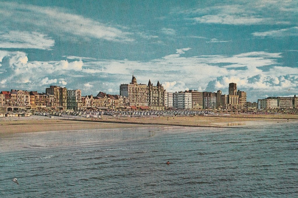 BLANKENBERGE -  Strand en Zeedijk, Verzenden, 1960 tot 1980, Gelopen, West-Vlaanderen