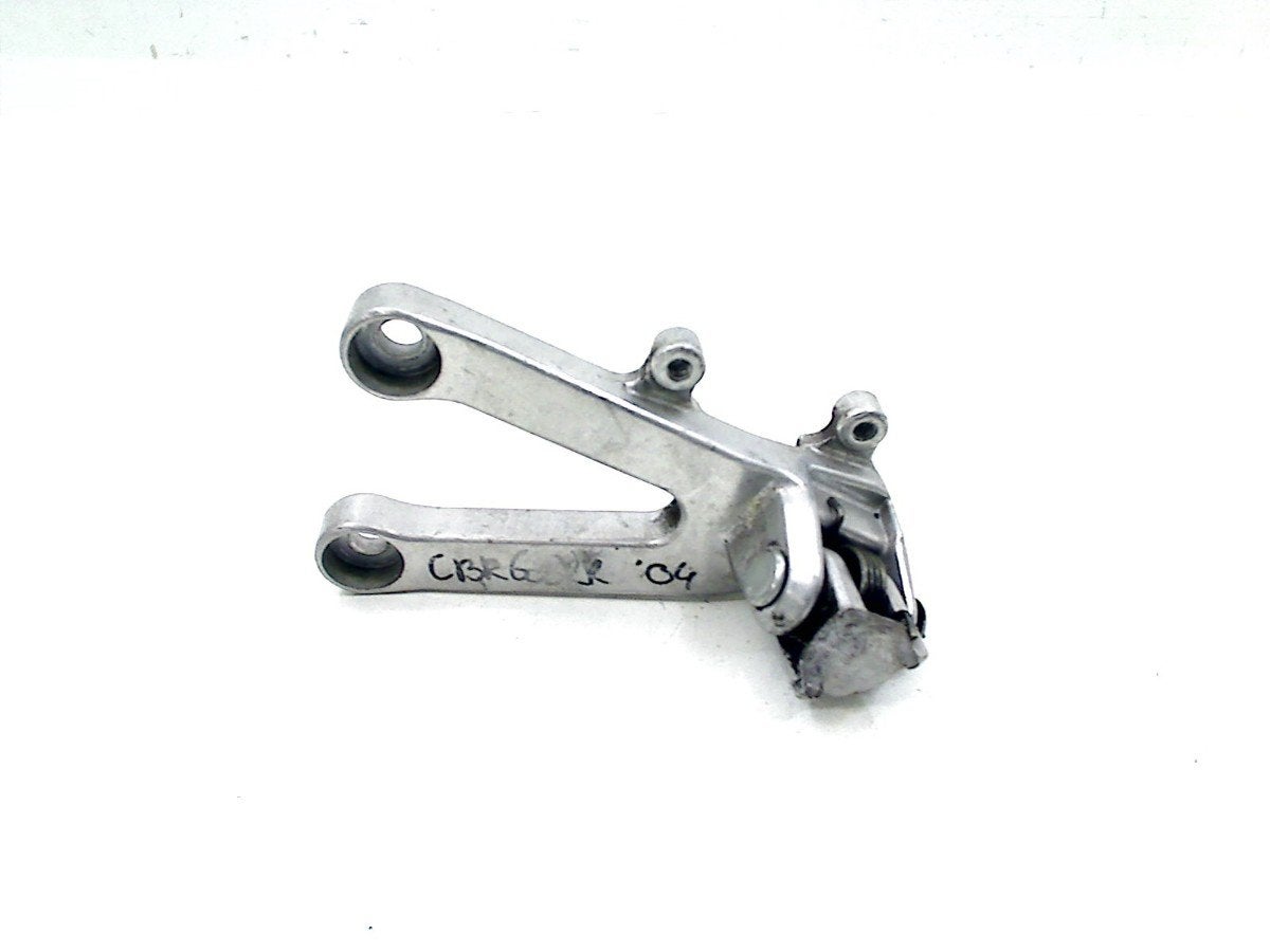REPOSE PIEDS AVANT GAUCHE Honda, Dhr. S. di Majo, Utilisé, Info@cama-motorparts.nl, P.J. Troelstraweg 8 8
3144 CX  MAASSLUIS, NL