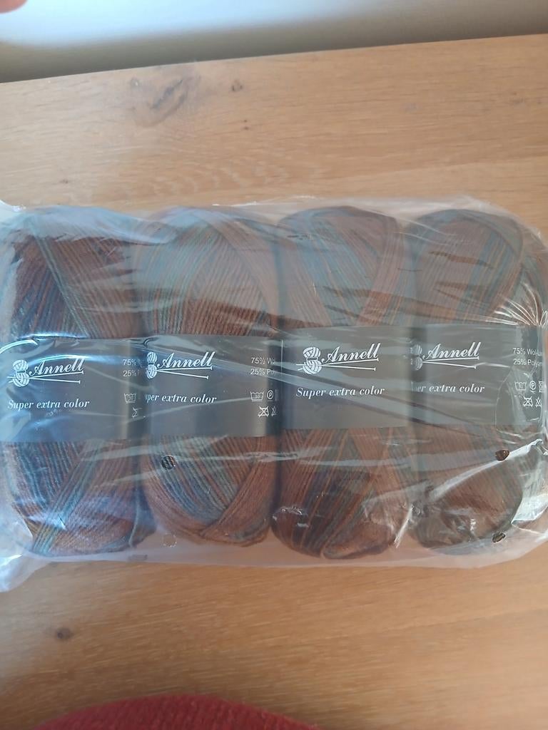 Sokkenwol super extra Annell  4 bollen 100 gr, Ophalen of Verzenden