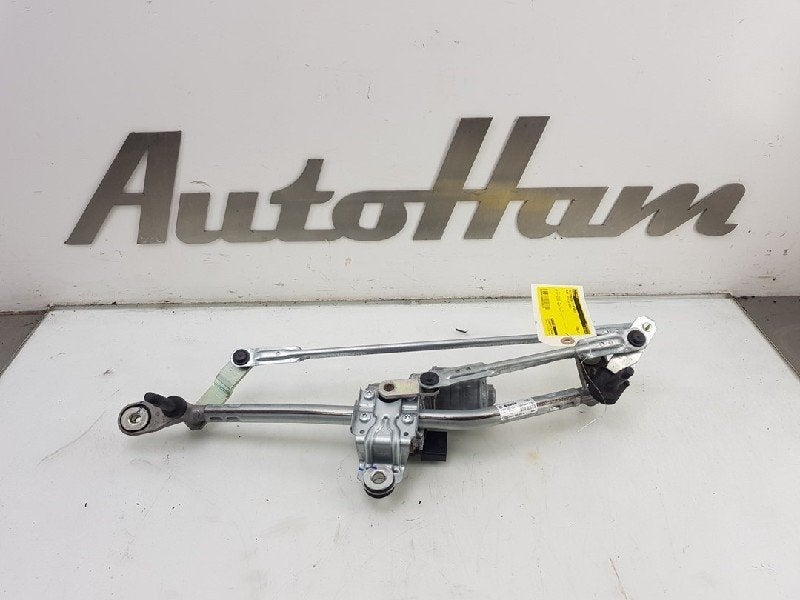 RUITENWISSER MECH + MOTOR Audi A3 Sportback (8YA), Robert Bosch AG, Gebruikt, Audi, Robert-Bosch-Allee 1
74232  Abstatt, DE
