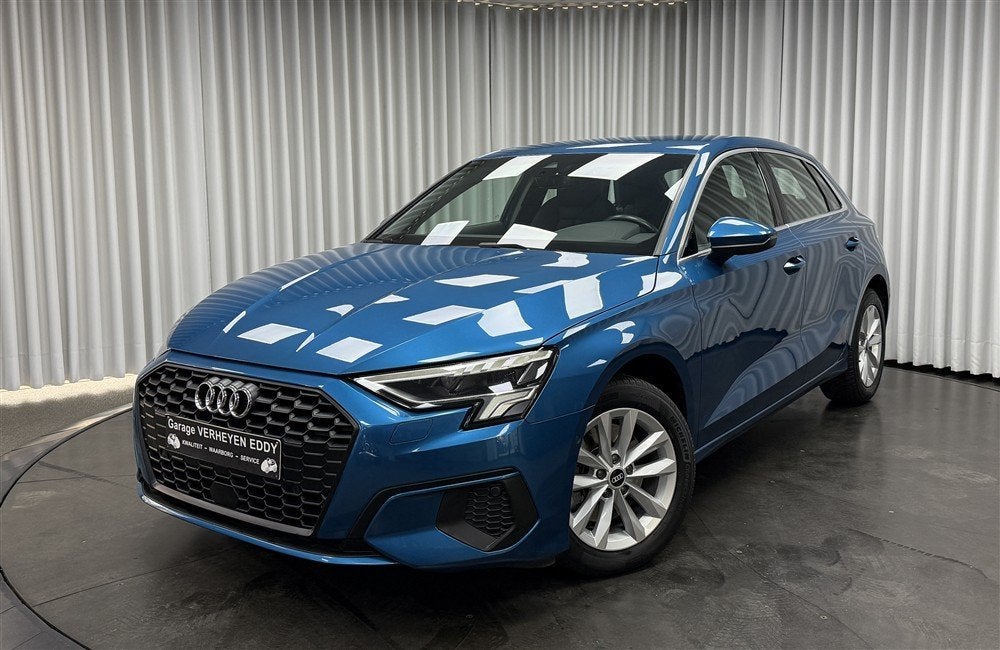 Audi A3 30 TFSI basis (année de construction 2021), Achat, Entreprise, Full-hybride, 5 places