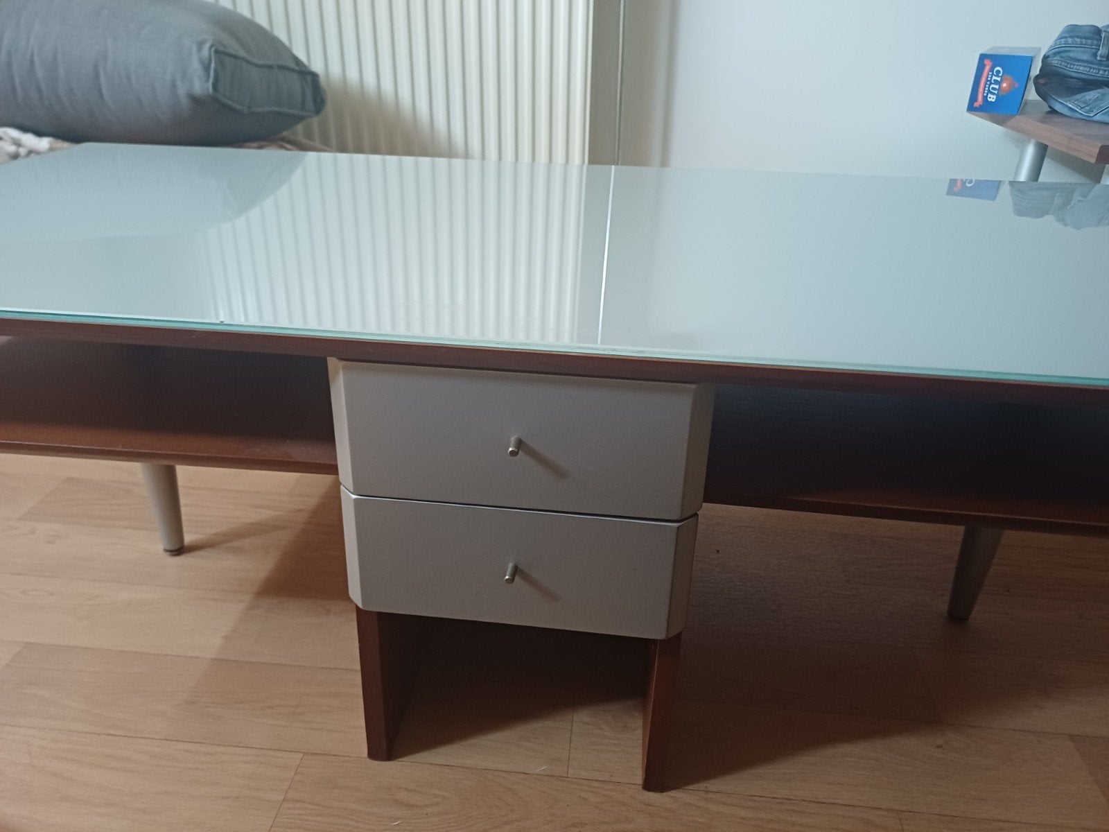 Salontafel glazen blad  2 schuiven, Huis en Inrichting, Tafels | Salontafels, Ophalen