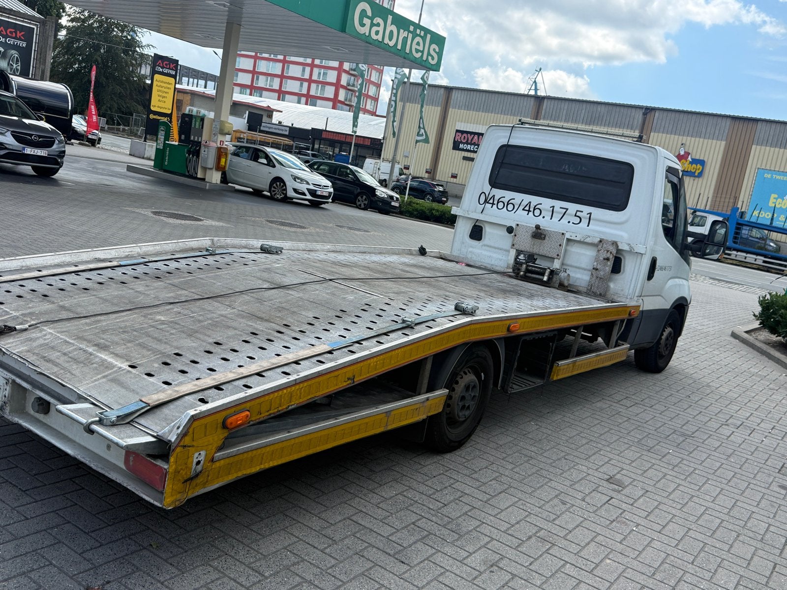 Iveco 2016, euro 6 met 305000 km , motor 3000, rijbewijs b, Auto's, Bestelwagens en Lichte vracht, Iveco, Bedrijf, Dealer onderhouden