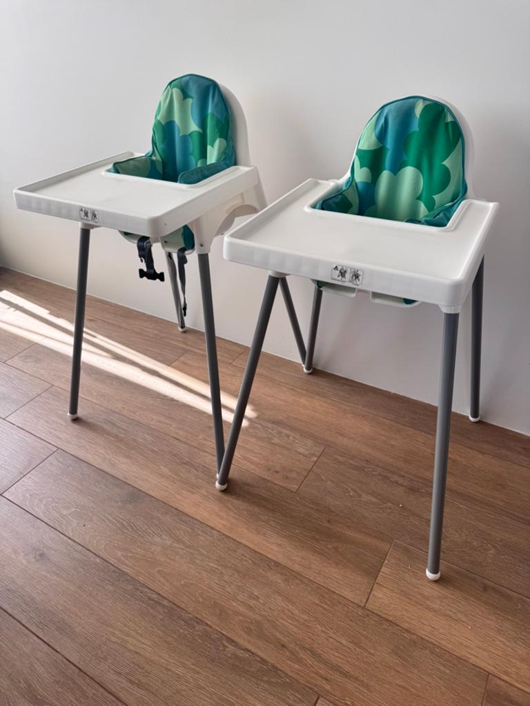 Deux chaises bébé IKEA avec leur coussin d’appui, Enlèvement, Comme neuf