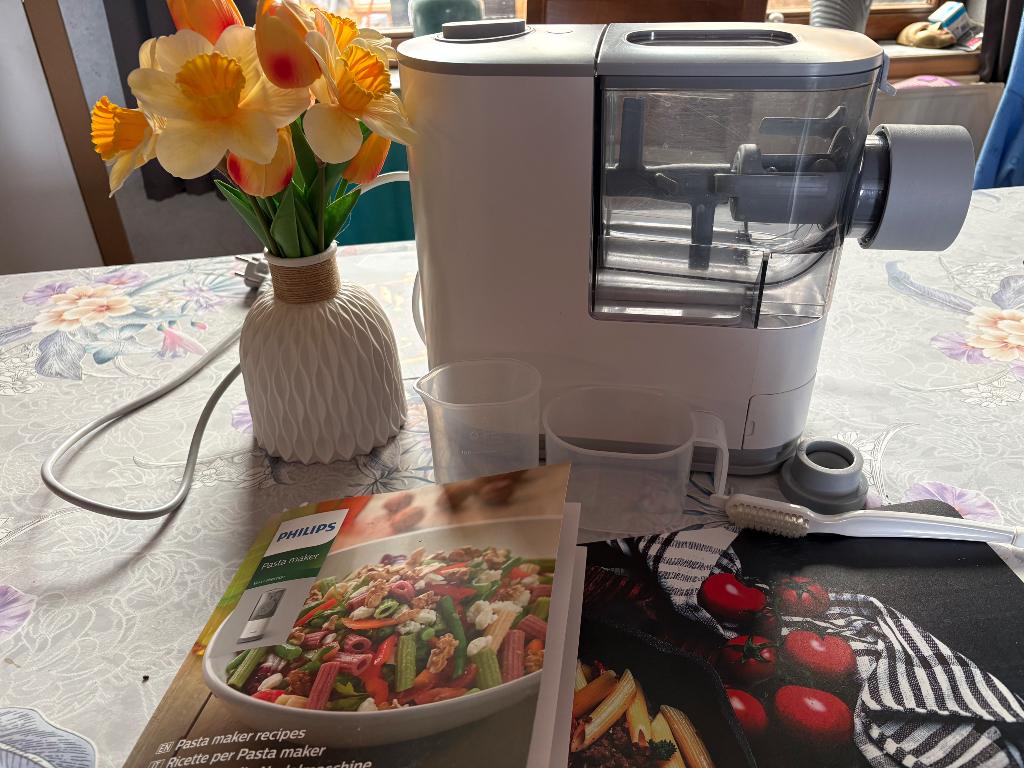 Machine à pâtes, Electroménager, Mélangeurs de cuisine, Comme neuf, Enlèvement