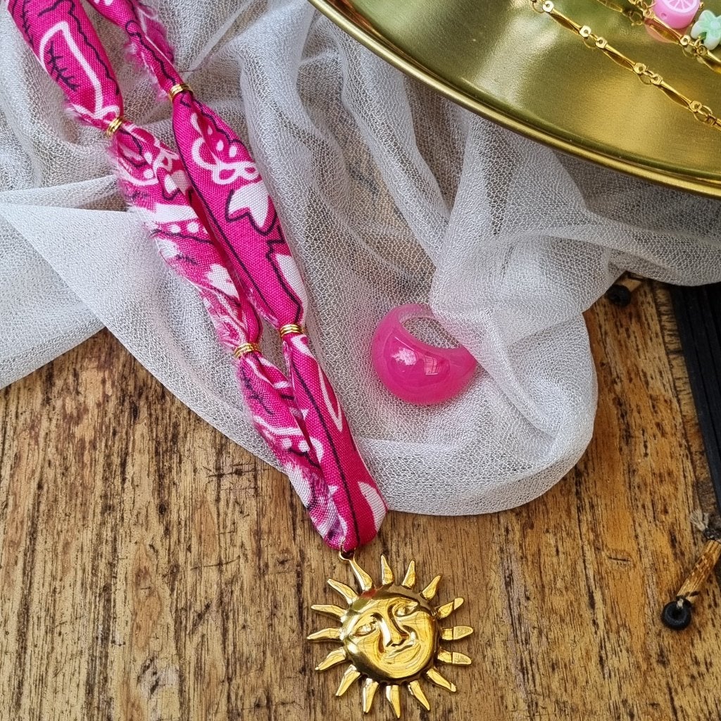 Collier bandana, soleil, acier inoxydable, fait main, soleil, Enlèvement ou Envoi, Neuf, Rose, Avec pendentif